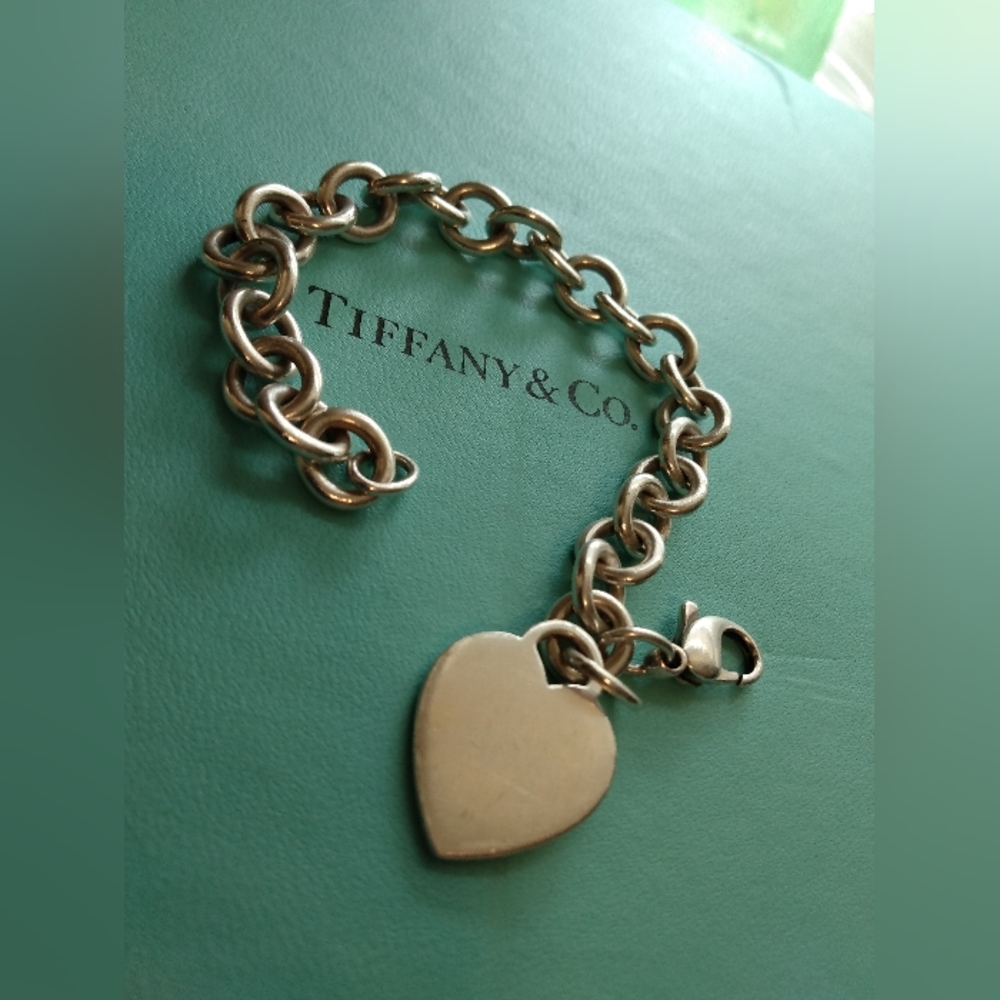 Tiffany & CO. Chunky heart bracelet - Picture 3 of 3